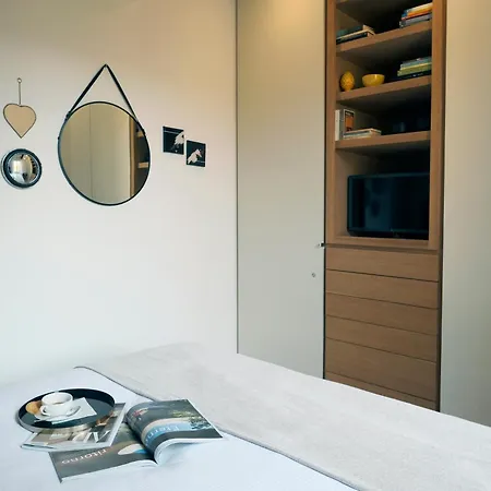 Comecasa Lily Pads -elegant Apartment- In The Center Mediolan