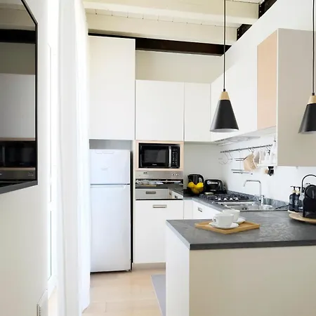 Apartament Comecasa Lily Pads -elegant Apartment- In The Center *