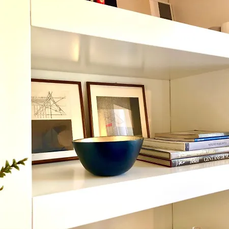 Apartman Lily Pads -elegant Apartment- In The Center Milánó
