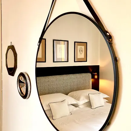 Lily Pads -elegant Apartment- In The Center Apartman Milánó