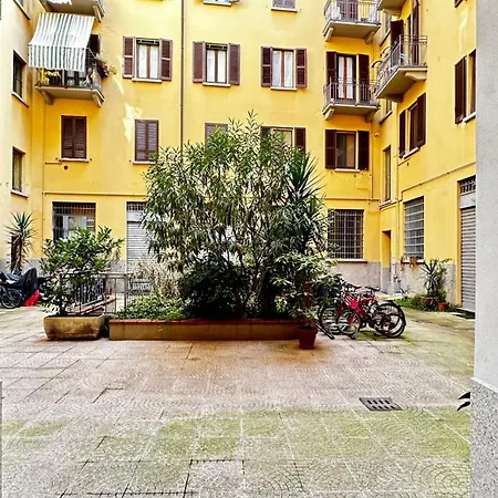 Apartman Lily Pads -elegant Apartment- In The Center Milánó